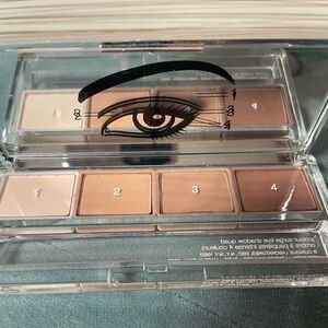 Brand new Clinique eyeshadow quad